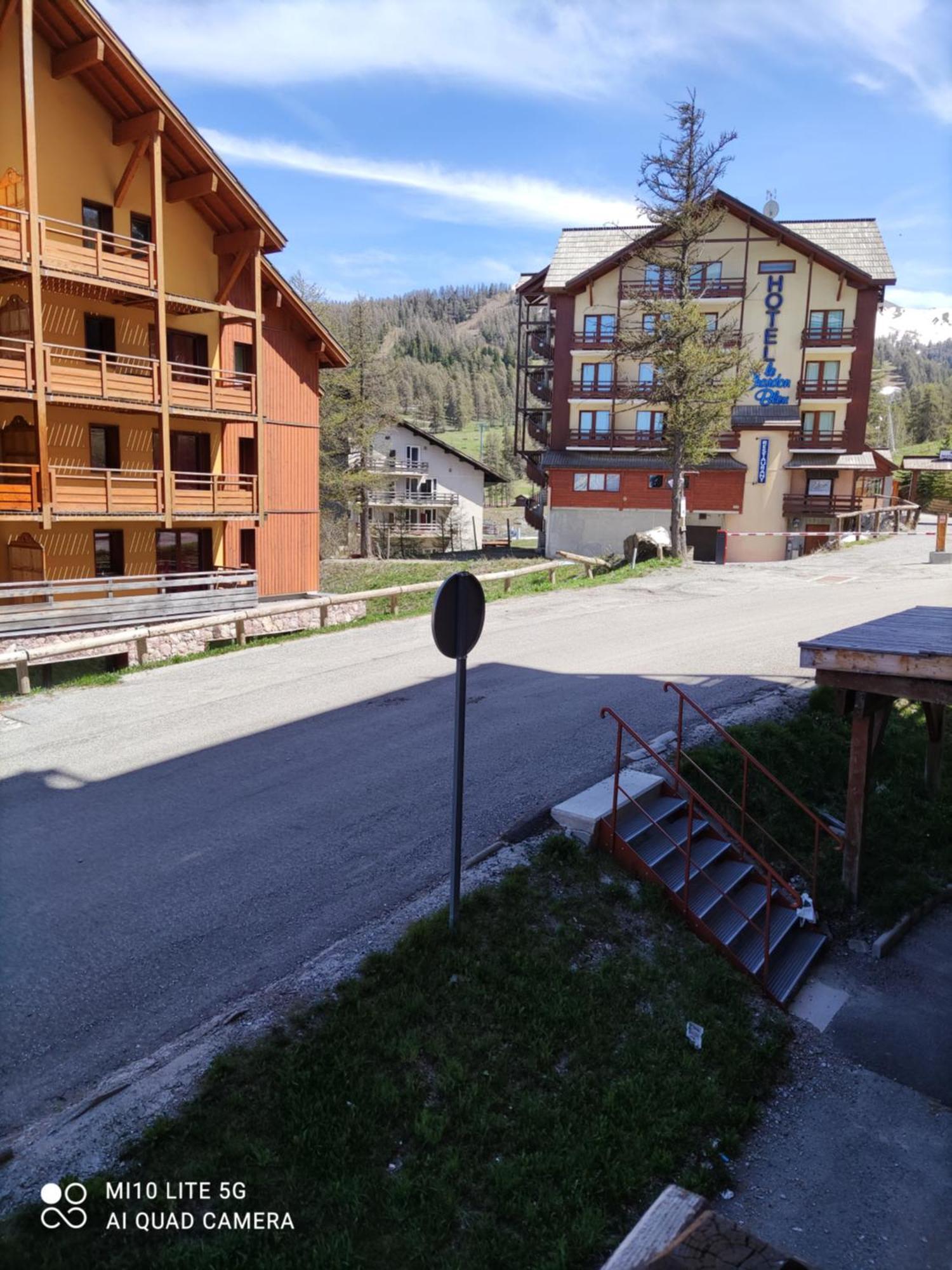 Risoul Altair Jolie T2 Confortable Skis Aux Pieds Exterior foto